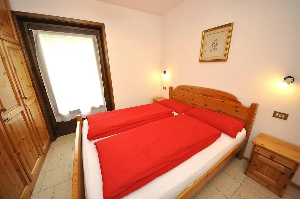 Rinaldo Apartments In Baita Pierin 리비뇨
